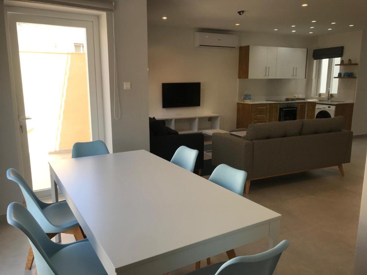 The Three Trees Apartments Sliema Exteriör bild