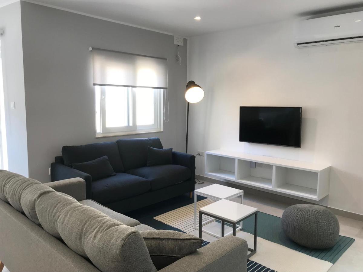 The Three Trees Apartments Sliema Exteriör bild