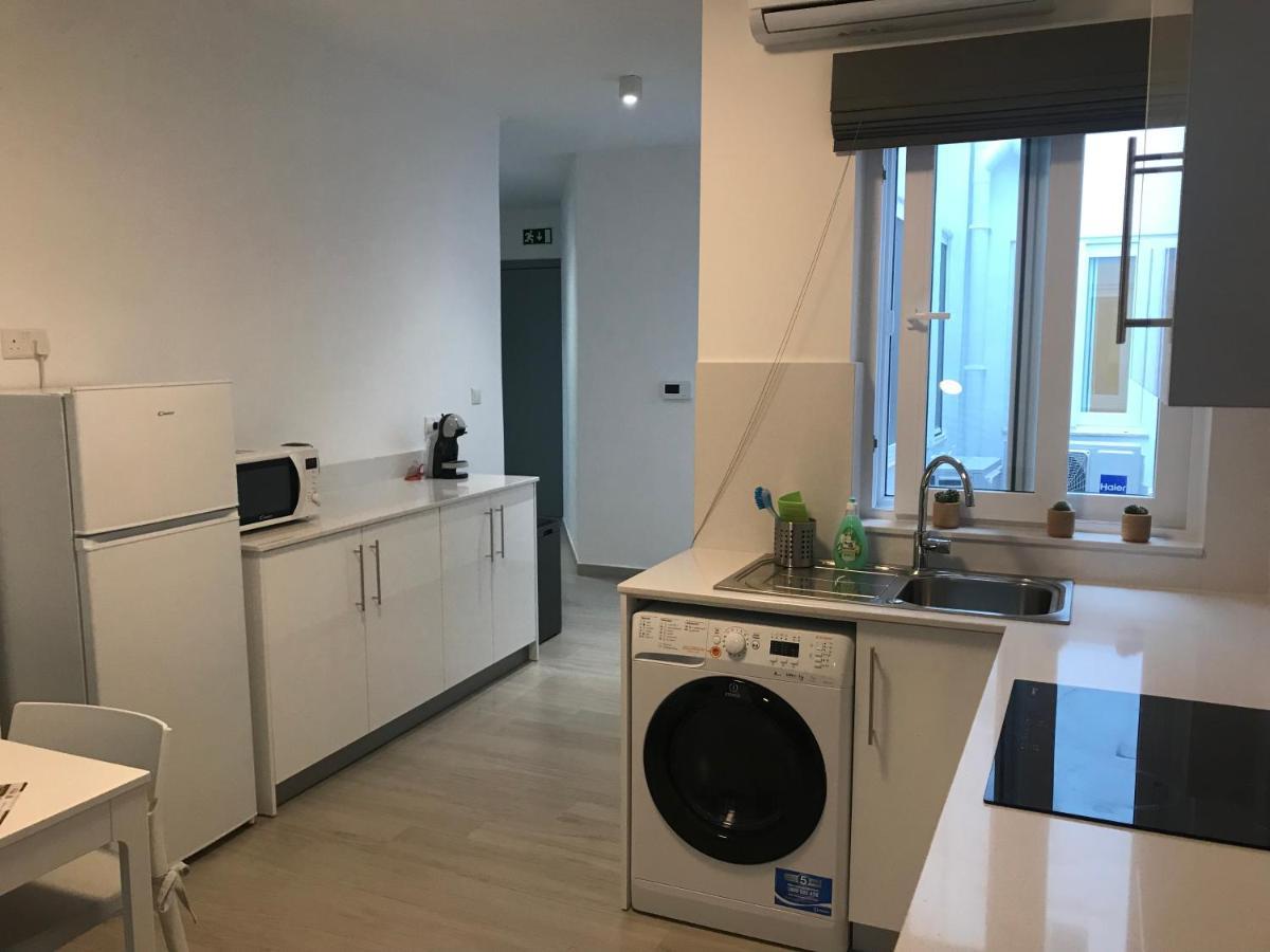 The Three Trees Apartments Sliema Exteriör bild