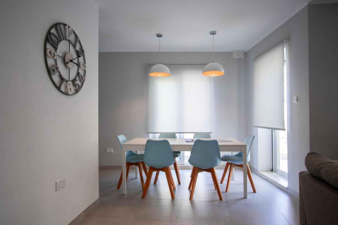 The Three Trees Apartments Sliema Exteriör bild
