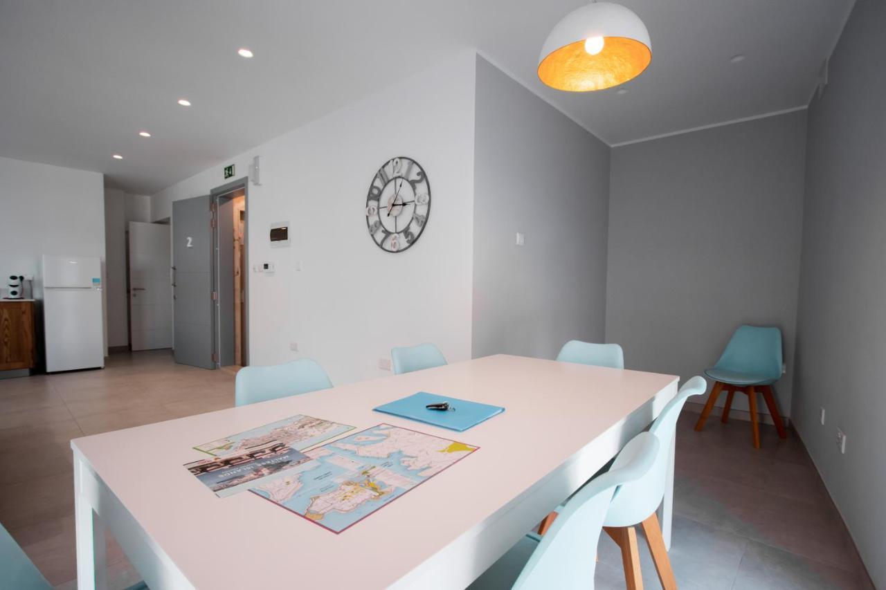 The Three Trees Apartments Sliema Exteriör bild